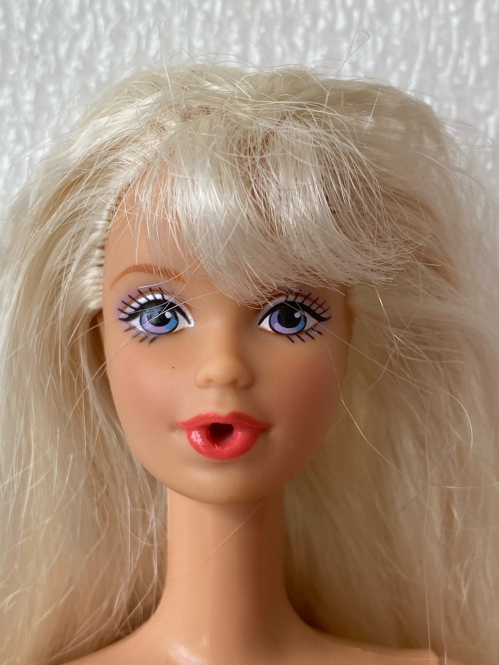 Vintage 1998 Birthday Party Blonde BARBIE Doll Mattel #22905 - NO Accessories - Picture 11 of 16